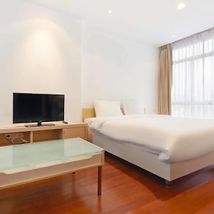 Premier Deluxe Room